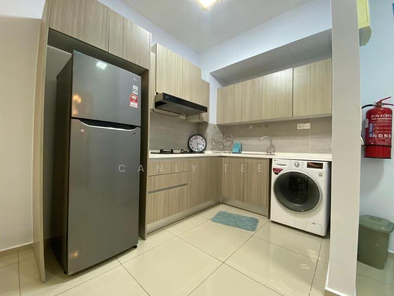 Service Residence for Rent at Gravit8, Klang - Canly Tee - Kitchen - PropertyGuru.com.my