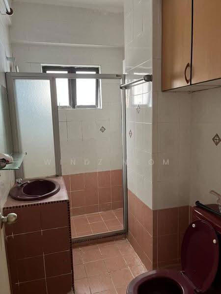 Kondominium untuk Dijual di Vista Komanwel A - Windz Neom - Bathroom - PropertyGuru.com.my