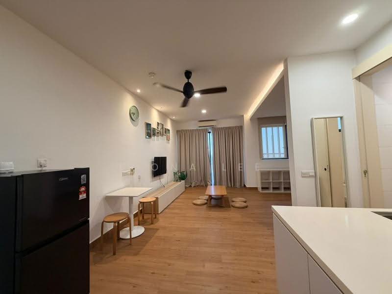 Kondominium untuk Disewa di The Parque Residences - Fiona Lee - Living Room - PropertyGuru.com.my