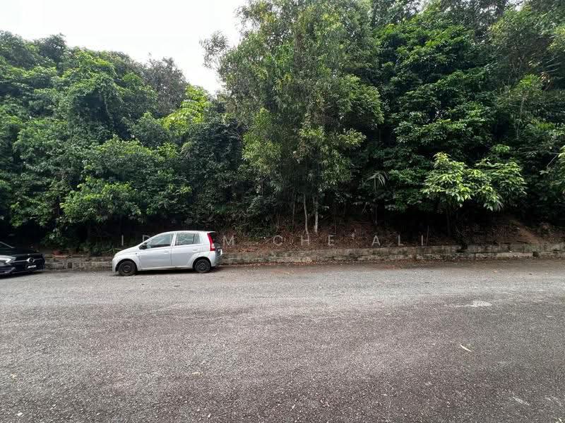 Rumah Teres 2-Tingkat untuk Dijual di Taman Perumahan Bukit Berserah (Beserah) - Idham Che'Ali - Exterior - PropertyGuru.com.my