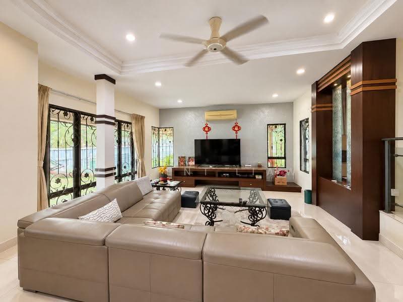 Semi-Detached House for Sale in Kota Damansara (Selangor) - Vincent Liaw - Living Room - PropertyGuru.com.my