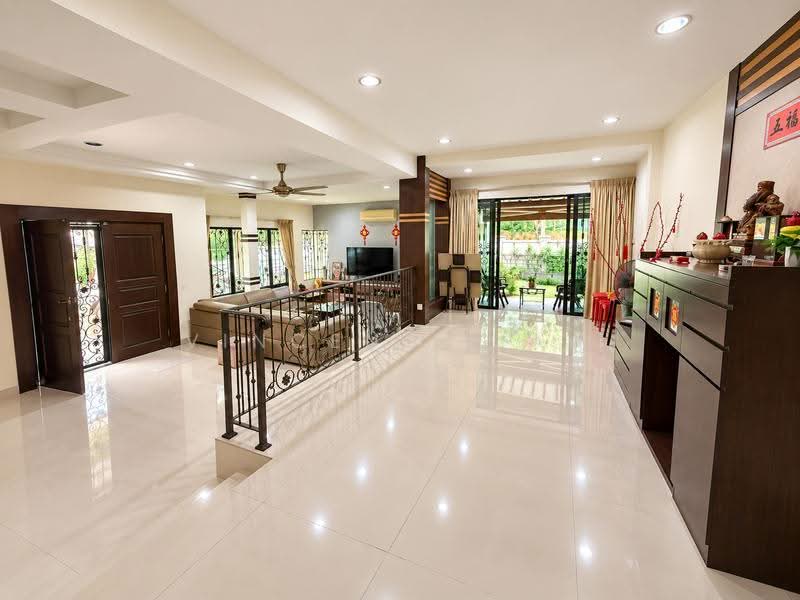Semi-Detached House for Sale in Kota Damansara (Selangor) - Vincent Liaw - Living Room - PropertyGuru.com.my