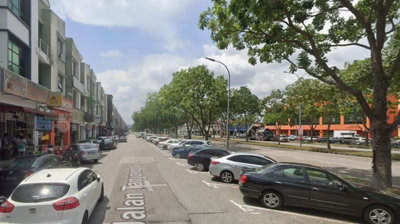 Shop / Office for Sale in Taman Desa Cemerlang (Ulu Tiram) - Iden Tan - Exterior - PropertyGuru.com.my