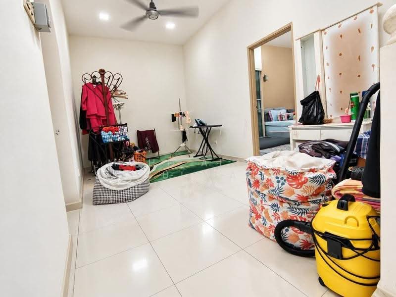Rumah Teres 2-Tingkat untuk Dijual di Bandar Baru Bangi (Selangor) - Mohd Aizat Saiful Bahri - Living Room - PropertyGuru.com.my