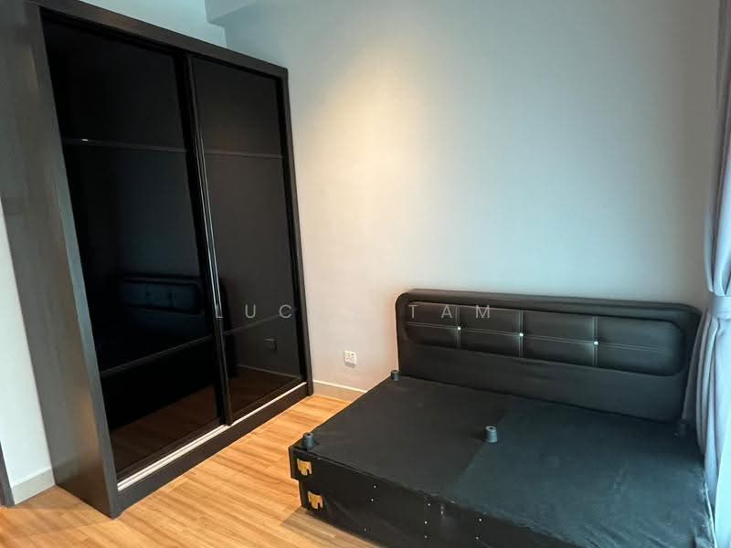 Kediaman Servis untuk Dijual di KL Traders Square - Lucas Tam - Bedroom - PropertyGuru.com.my