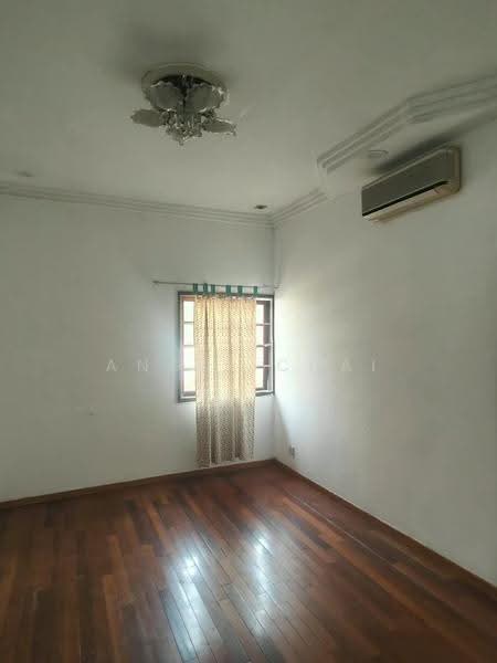 Rumah Teres 2-Tingkat untuk Dijual di Taman Megah Emas (Petaling Jaya) - Angie Chai - PropertyGuru.com.my