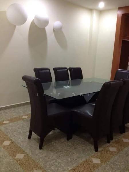 Semi-Detached House for Sale in Island Glades (Jelutong) - Jeff Ooi - Dining Room - PropertyGuru.com.my