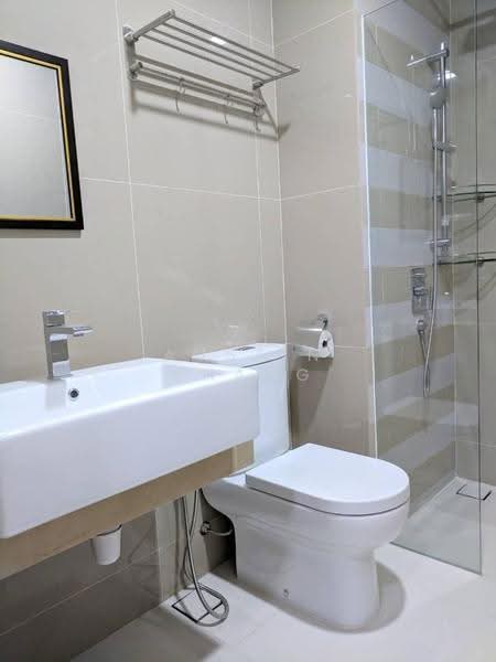 Service Residence for Rent at Southbank Residence - Austin Phang - Bathroom - PropertyGuru.com.my