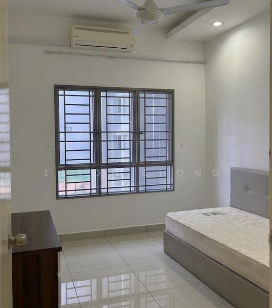 Kediaman Servis untuk Disewa di OUG Parklane - Earon Chong - Bedroom - PropertyGuru.com.my