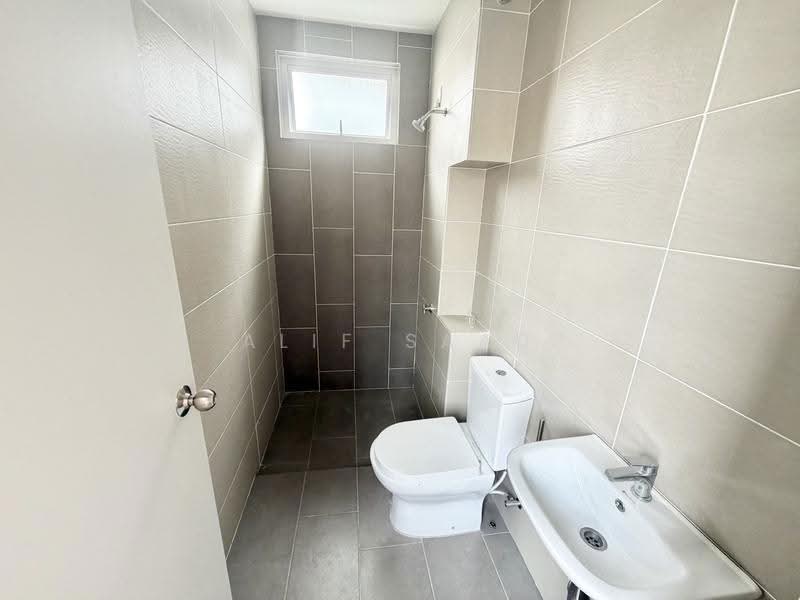 Rumah Kluster untuk Dijual di Alam Sari (Bangi) - Alif Saad - Bathroom - PropertyGuru.com.my