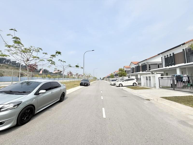 Rumah Kluster untuk Dijual di Alam Sari (Bangi) - Alif Saad - Exterior - PropertyGuru.com.my