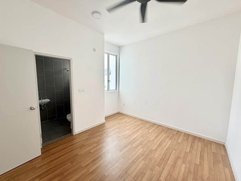 Rumah Kluster untuk Dijual di Alam Sari (Bangi) - Alif Saad - Bathroom - PropertyGuru.com.my