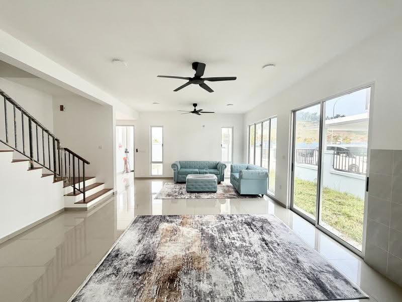 Rumah Kluster untuk Dijual di Alam Sari (Bangi) - Alif Saad - Living Room - PropertyGuru.com.my