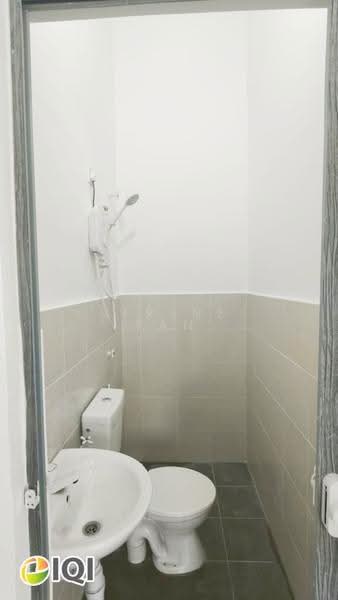 2-storey Terraced House for Sale in Tasek Gelugor (Penang) - Serene Tan - Bathroom - PropertyGuru.com.my