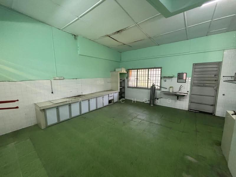 2-storey Terraced House for Rent in Desa Bunga Raya (Kajang) - Shaun Chong - Kitchen - PropertyGuru.com.my