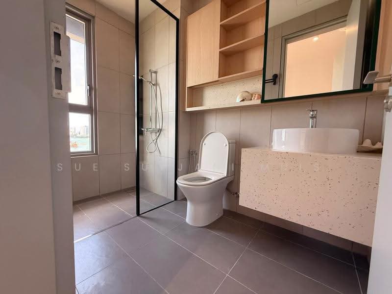 Kediaman Servis untuk Dijual di The Meg Serviced Residence - Sue Surjani Muis - Bathroom - PropertyGuru.com.my