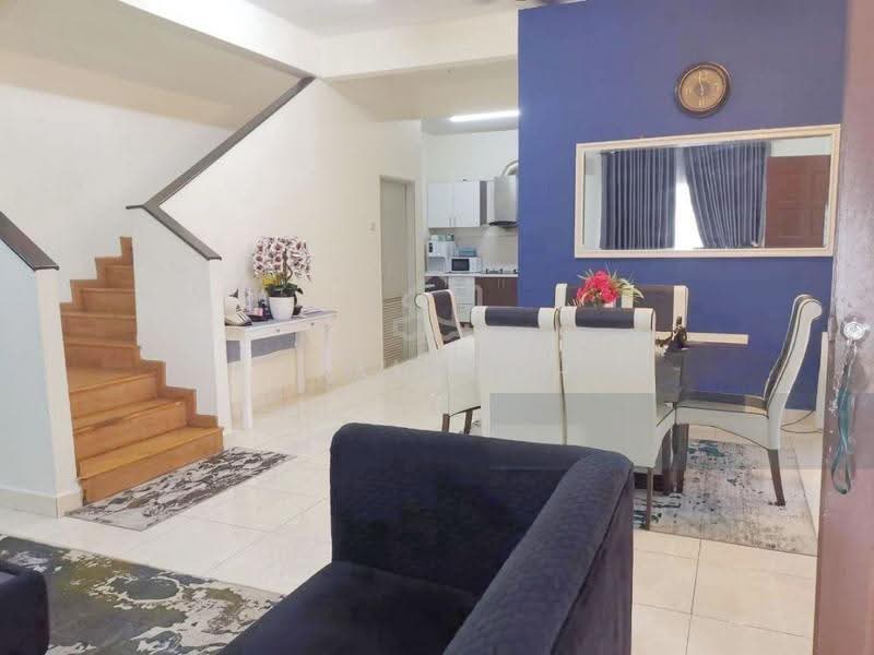 Semi-Detached House for Sale in Taman Mutiara Indah (Puchong) - Evan Goh - Living Room - PropertyGuru.com.my