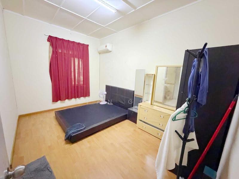 Rumah Berkembar untuk Dijual di Taman Mutiara Indah (Puchong) - Evan Goh - Bedroom - PropertyGuru.com.my