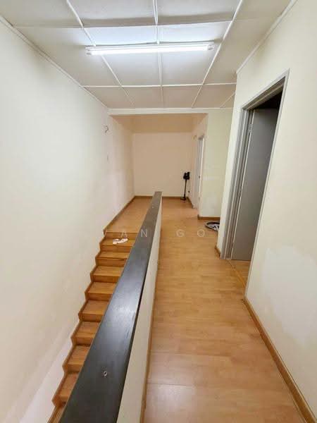 Rumah Berkembar untuk Dijual di Taman Mutiara Indah (Puchong) - Evan Goh - Corridor - PropertyGuru.com.my