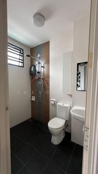 2-storey Terraced House for Sale in Setia Tropika (Johor Bahru) - Sharon Ng - Bathroom - PropertyGuru.com.my