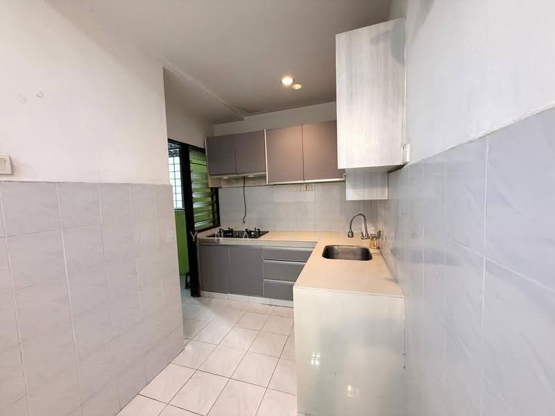 Apartment for Sale at Pangsapuri Putra Indah - Keyna Halim - Kitchen - PropertyGuru.com.my