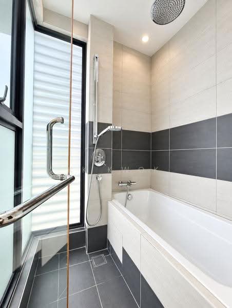 Bungalow House for Sale in Gelugor (Penang) - KK Kwok - PropertyGuru.com.my