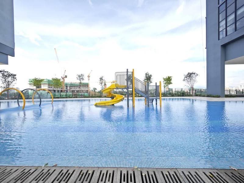 Kediaman Servis untuk Disewa di 8th & Stellar - Nick Woo - Pool - PropertyGuru.com.my