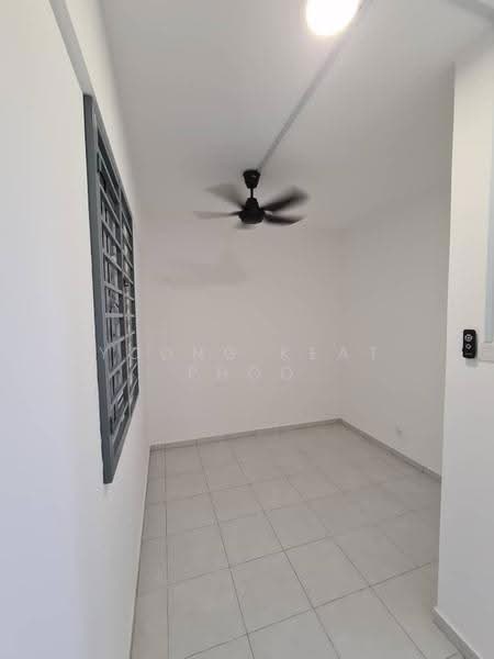 Kondominium untuk Disewa di Residensi Desa Satumas - Yoong Keat Phoo - Interior - PropertyGuru.com.my