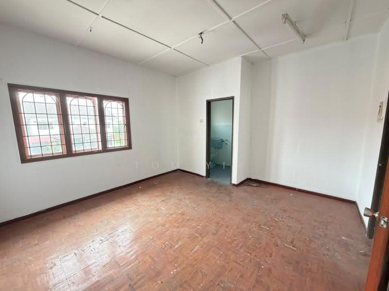 2-storey Terraced House for Sale in Taman Bukit Rawang Jaya (Rawang) - Tom Yip - Interior - PropertyGuru.com.my
