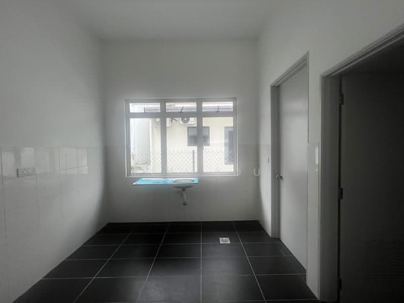 2-storey Terraced House for Sale in Bandar Rimbayu (Telok Panglima Garang) - Miki You - Interior - PropertyGuru.com.my