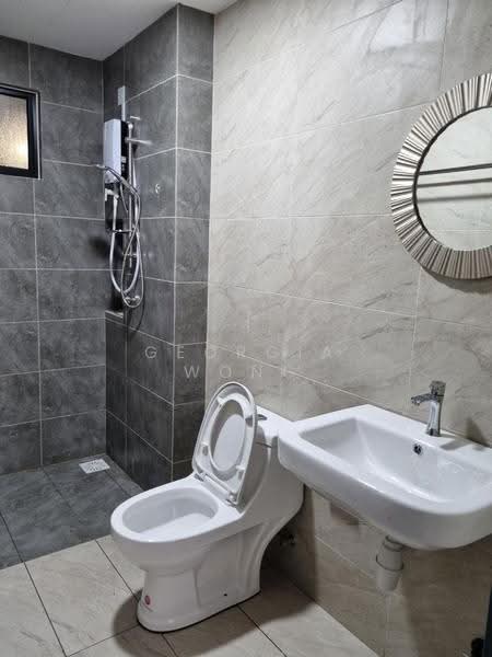 Kondominium untuk Disewa di The Hipster - Georgia Wong - Bathroom - PropertyGuru.com.my