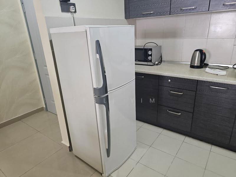 Kediaman Servis untuk Disewa di Putra Majestik - Lesli Yim - Kitchen - PropertyGuru.com.my