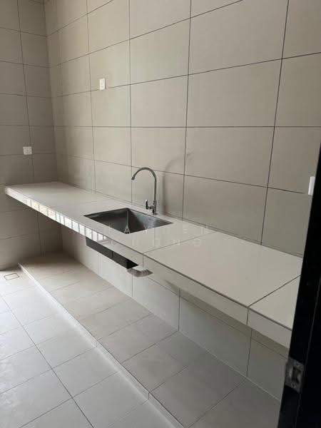 Rumah Teres 2-Tingkat untuk Dijual di Masai (Johor) - Hayden Chong - Kitchen - PropertyGuru.com.my