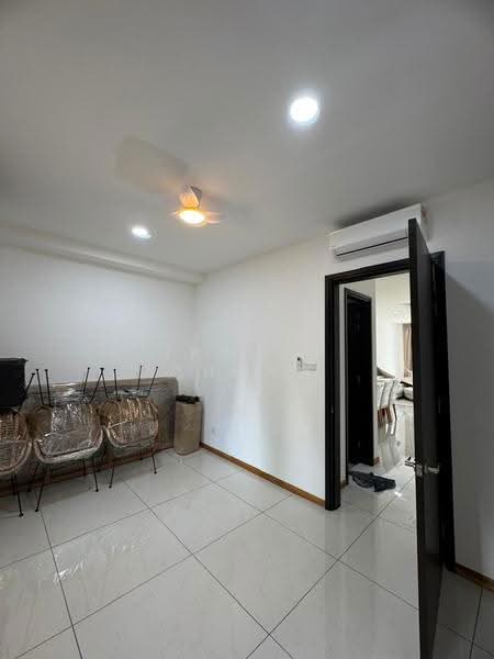 Rumah Teres 2-Tingkat untuk Dijual di Masai (Johor) - Hayden Chong - Living Room - PropertyGuru.com.my