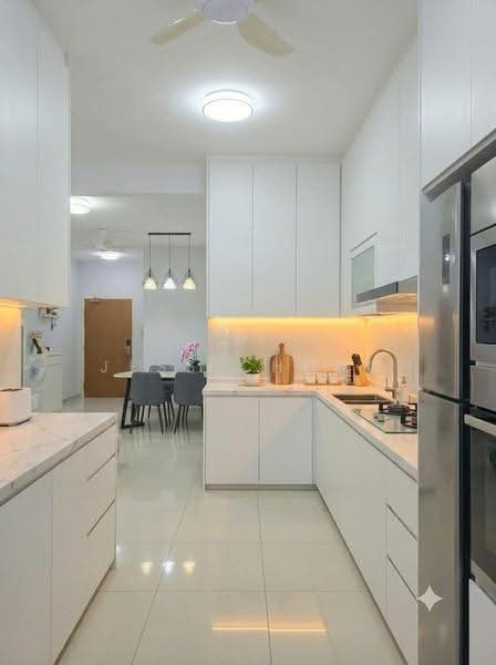 Service Residence for Sale at Skypod Residence - Jess Chong - Kitchen - PropertyGuru.com.my