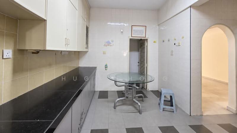 Rumah Teres 2-Tingkat untuk Dijual di Taman Overseas Union (Taman Oug) (Jalan Klang Lama (Old Klang Road)) - Hugo Chong - Kitchen - PropertyGuru.com.my