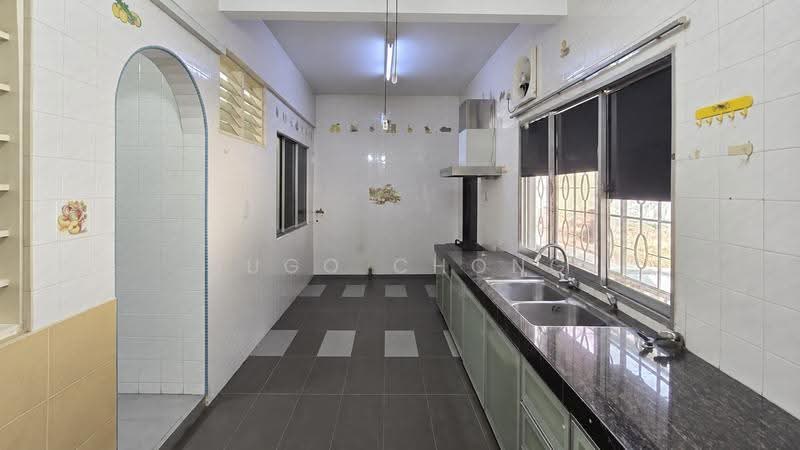 Rumah Teres 2-Tingkat untuk Dijual di Taman Overseas Union (Taman Oug) (Jalan Klang Lama (Old Klang Road)) - Hugo Chong - Kitchen - PropertyGuru.com.my