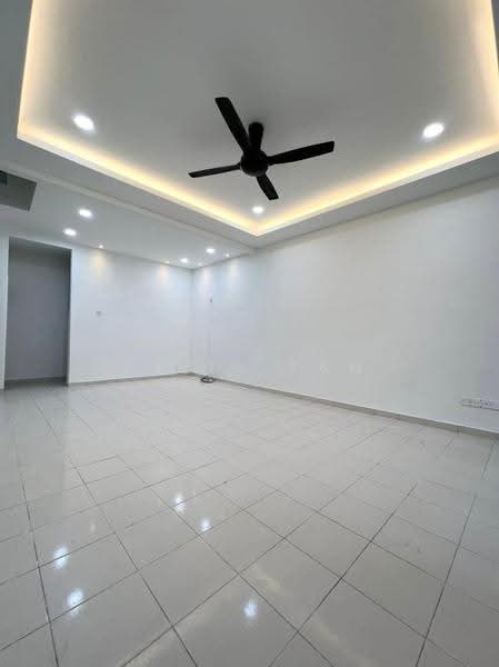 Terraced House for Sale in Bandar Puteri Klang (Klang) - Rylin Tan - Living Room - PropertyGuru.com.my