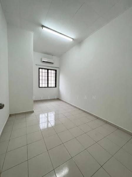 Terraced House for Sale in Bandar Puteri Klang (Klang) - Rylin Tan - Interior - PropertyGuru.com.my