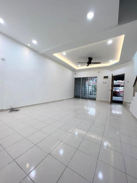 Terraced House for Sale in Bandar Puteri Klang (Klang) - Rylin Tan - Living Room - PropertyGuru.com.my