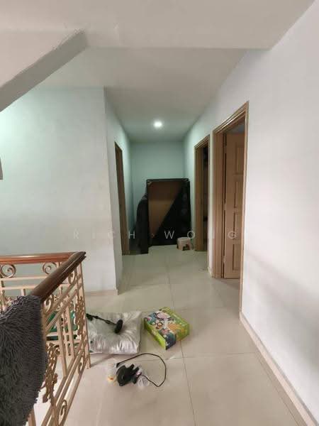 Rumah Teres 1.5-Tingkat untuk Dijual di Masai (Johor) - Rich Wong - Corridor - PropertyGuru.com.my