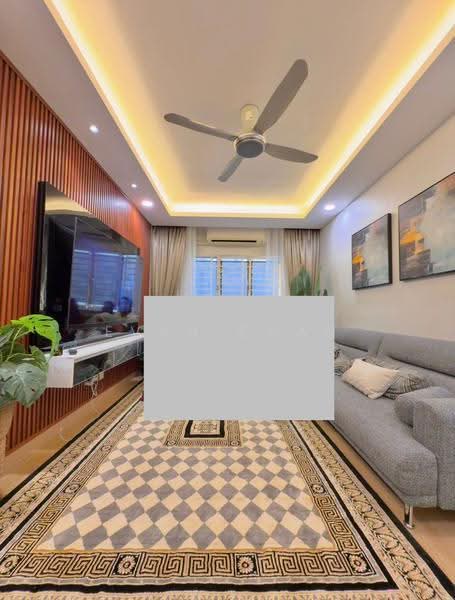 Pangsapuri untuk Dijual di De Bayu Apartment - Evan Chan - Living Room - PropertyGuru.com.my