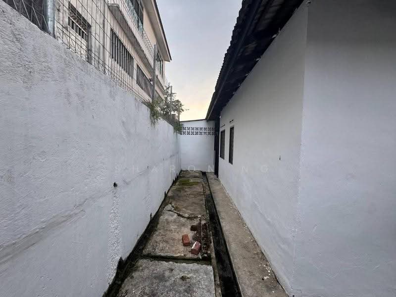 Semi-Detached House for Sale in Taman Dato Penggawa Barat (Tampoi) - Sharon Ng - Exterior - PropertyGuru.com.my