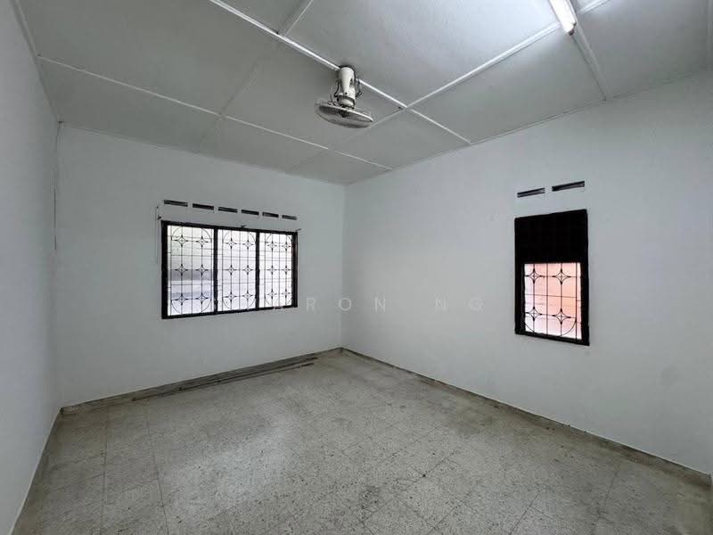 Semi-Detached House for Sale in Taman Dato Penggawa Barat (Tampoi) - Sharon Ng - Interior - PropertyGuru.com.my