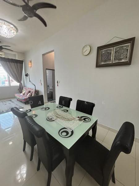 Kediaman Servis untuk Disewa di Vue Residences - Daniel Kok - Dining Room - PropertyGuru.com.my