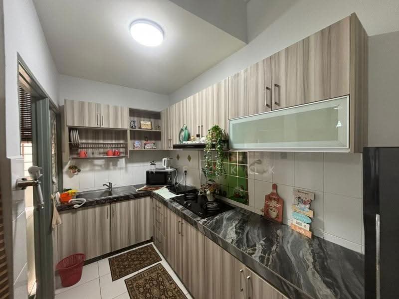 Kediaman Servis untuk Disewa di Vue Residences - Daniel Kok - Kitchen - PropertyGuru.com.my