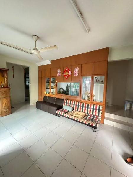 2-storey Terraced House for Sale in Bukit Indah (Iskandar Puteri (Nusajaya)) - Finn Aw - Living Room - PropertyGuru.com.my