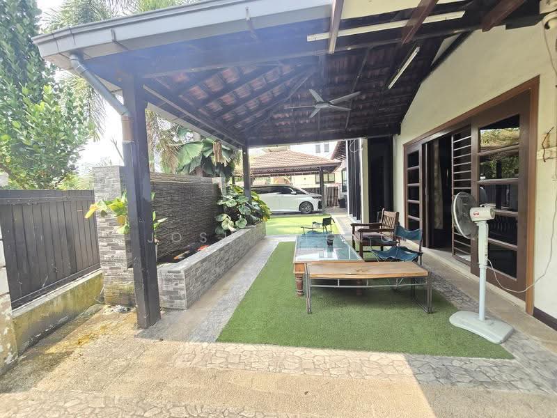 2-storey Terraced House for Sale in Putra Heights (Subang Jaya) - Josh Chong - Exterior - PropertyGuru.com.my