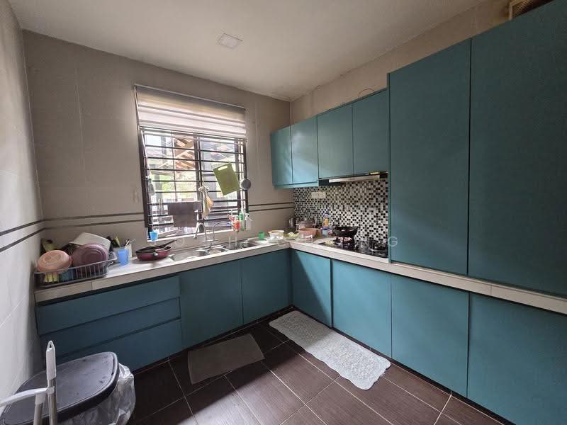 2-storey Terraced House for Sale in Putra Heights (Subang Jaya) - Josh Chong - Kitchen - PropertyGuru.com.my
