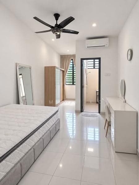 Rumah Teres untuk Dijual di Taman Makmur (Seremban) - Zheming Kok - Bedroom - PropertyGuru.com.my